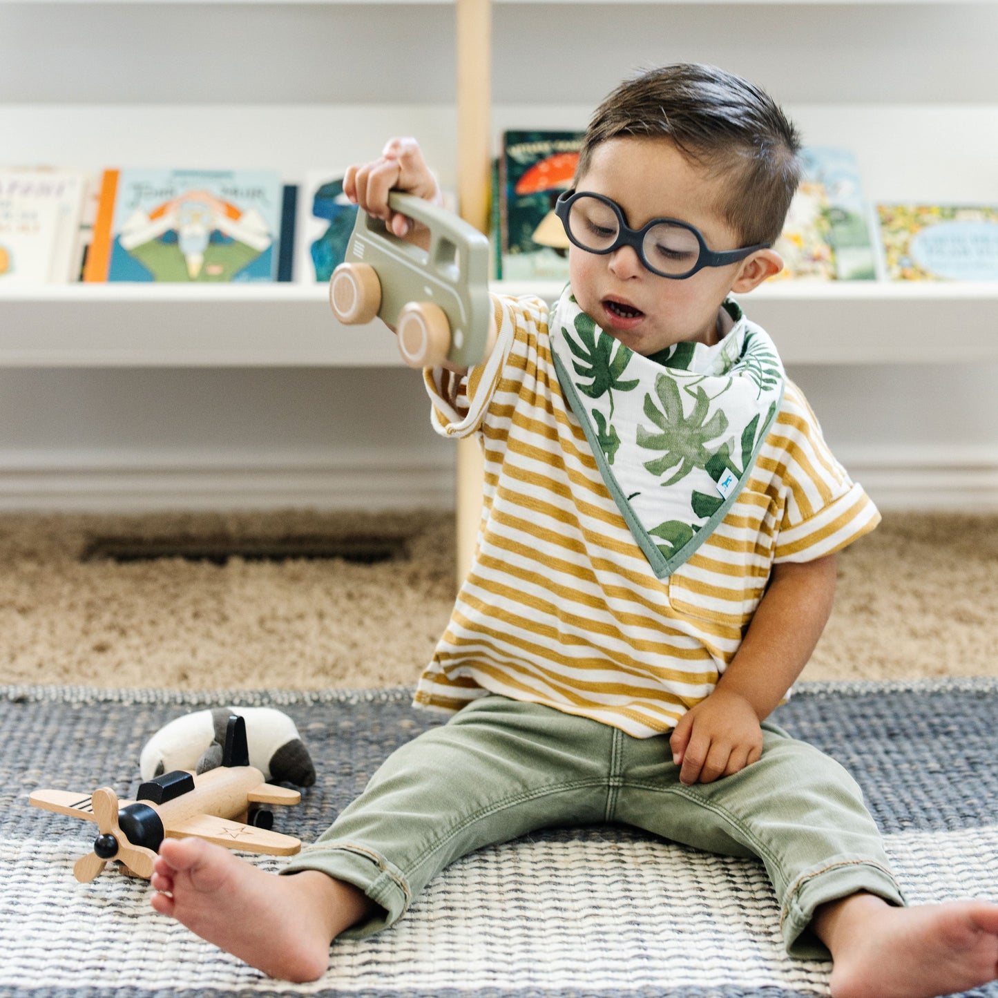 Cotton Muslin + Fleece Bandana Bib 4 Pack - Tropical Leaf