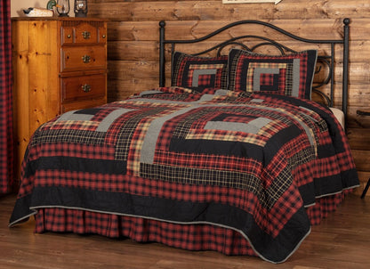 Cumberland King Quilt Set; 1 Quilt and 2 Shams